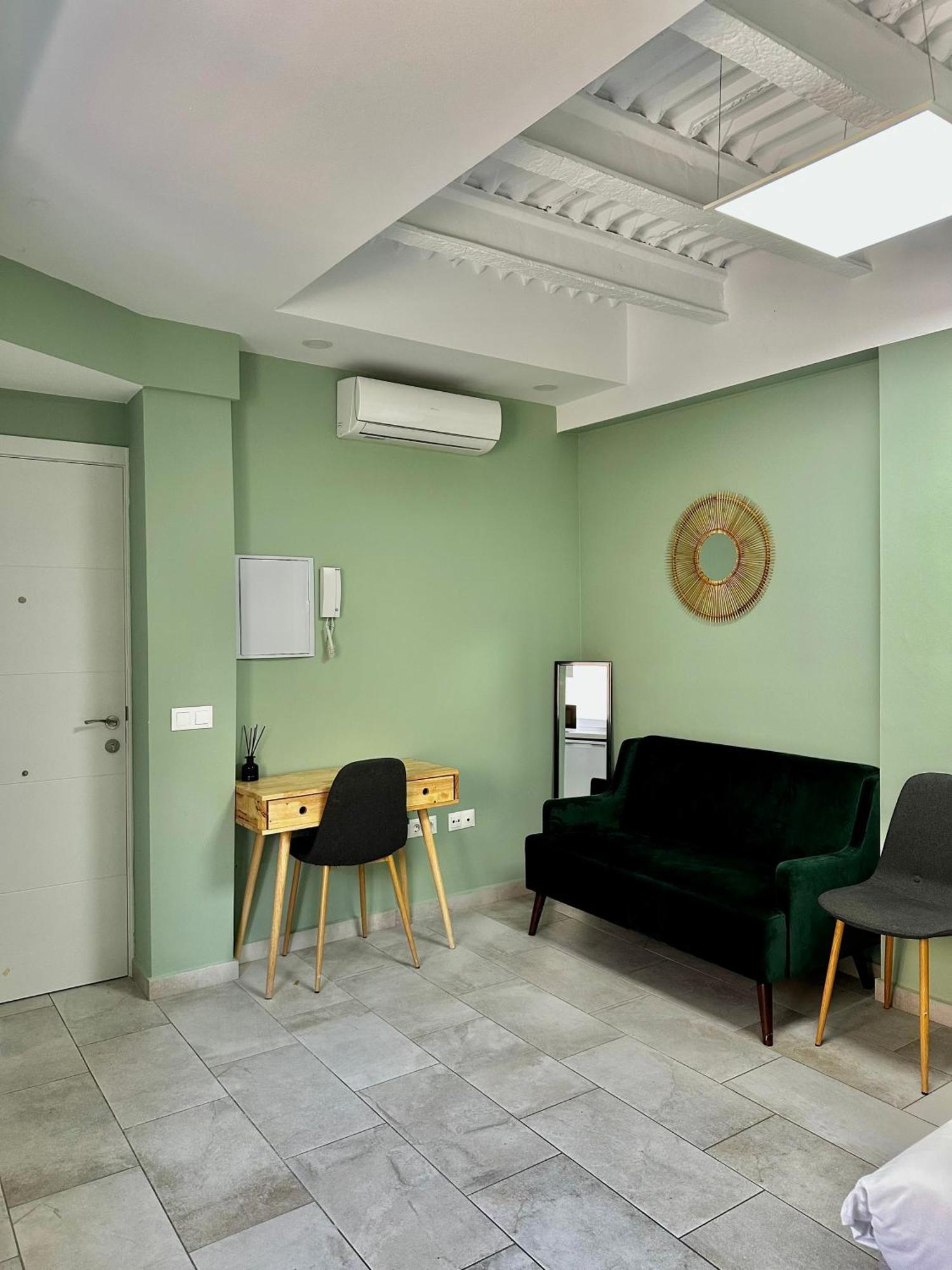 Lovely Studio Apartment Malaga Málaga Exterior foto